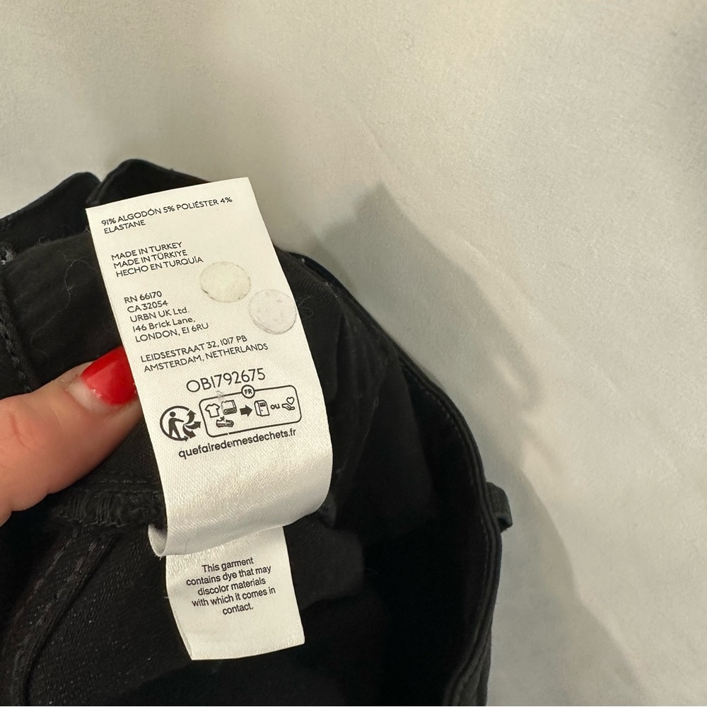 Anthropologie The Yaya Coated Kick Crop Flare Jeans in Black - Picture 12 of 12